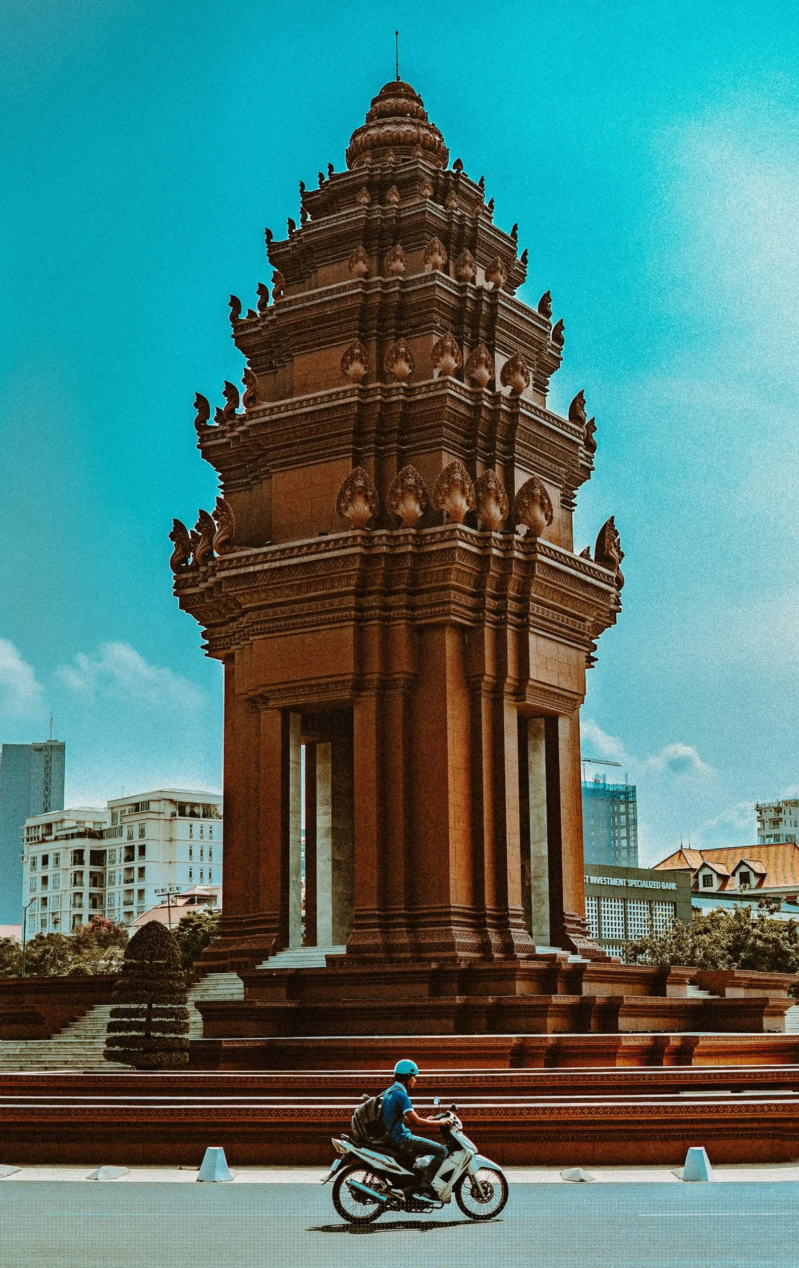 tours for solo travelers
